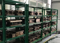 半開模具貨架09